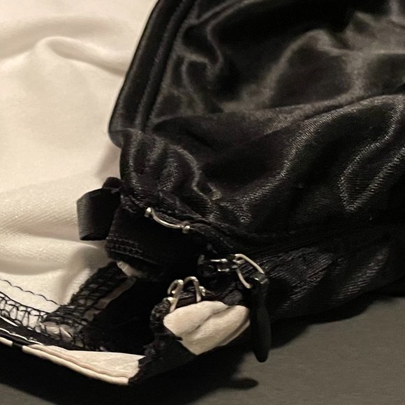 Le Chateau White and Black Party Dress Size:M - Picture 3 of 8